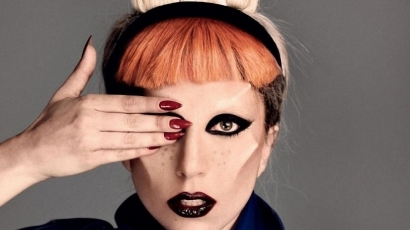Feltörték Lady Gaga profiljait