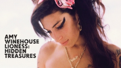 Amy Winehouse újra a slágerlistákra törhet