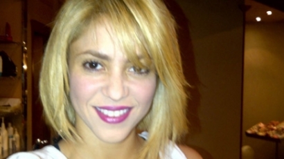 Shakira megvált hosszú tincseitől