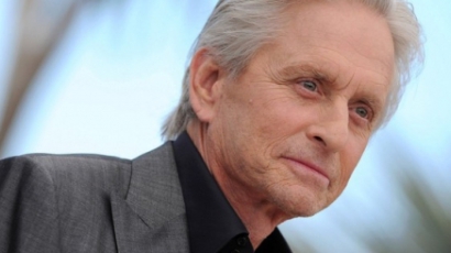 Michael Douglas könnyek közt mondott köszönetet