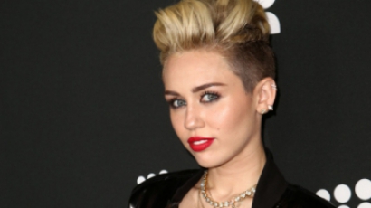 Miley Cyrus feladott mindent a zenéért