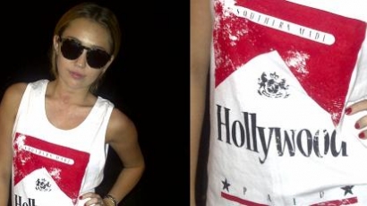 Miley Cyrus cigisdobozba öltözött