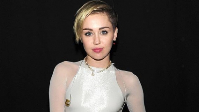 Miley Cyrus két új tetoválással gazdagodott