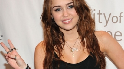 Miley Cyrust is felkérte a nyuszis magazin