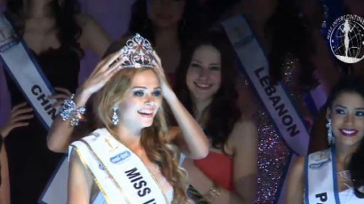 Miss Intercontinental: orosz lány fejére került a korona