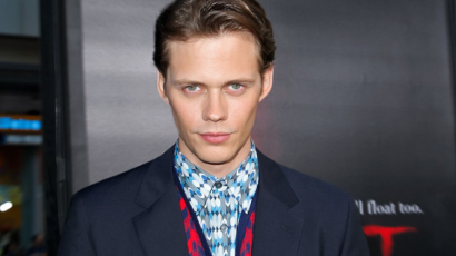 Óriási átalakuláson ment át Bill Skarsgård A Holló miatt