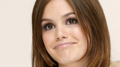 Rachel Bilson nem vetkőzik