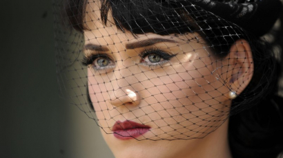 Rajongóját gyászolja Katy Perry 
