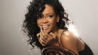 Raszta hajra váltott Rihanna