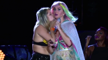 Részeg rajongó tapizta Katy Perryt