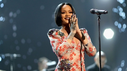 Rihanna: „Hogy nézhet ki jobban a hasonmásom, mint én?”