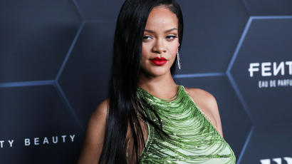 Rihanna második babáját várja