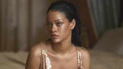 Csak úgy ragyog az énekesnő! Rihanna szexivé tette a pluszkilóit – fotók