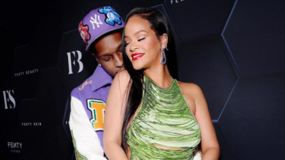 Rihanna most merész bőr outfitben villantotta meg terhespocakját