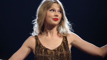 Szexuális tartalmú hamis AI-fotók miatt dühöng Taylor Swift
