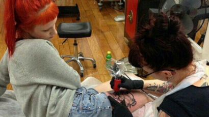 Tetoválást újított Hayley Williams