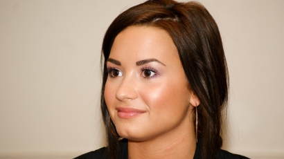 Demi Lovato törölte Twitter-fiókját