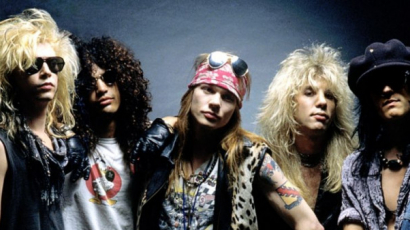 Csoda történt: Újra összeállt a Guns N’ Roses és turnéra indultak világszerte