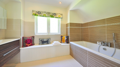Válassz kényelmes, jól használható kádat a fürdőszobába!