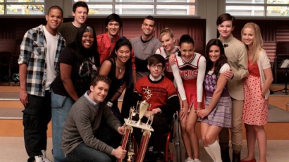 Visszaemlékezésekkel teli lesz a Glee fináléja