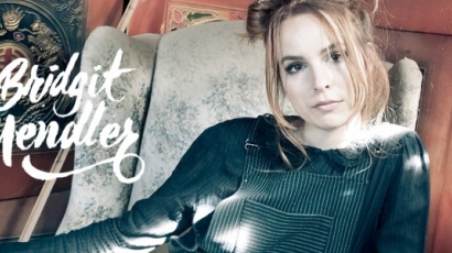 Visszatér a zeneiparba Bridgit Mendler