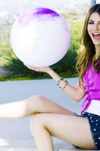 victoria candel