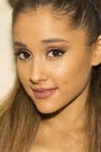 arianaFAN.3