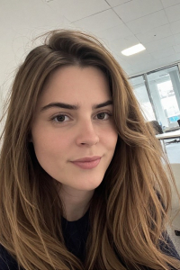 SelinaAmsler900