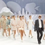 Karl Lagerfeld(L)