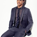 UHQ-Megasized-Taylor-Lautner-TW-Photoshoot-WOW-and-i-m-not-even-on-Team-Jacob-.jpg
