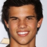 taylor lautner 2008.jpg