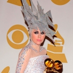 lady-gaga-in-armani-prive-couture-at-the-grammy-awards-2010.jpg