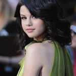 selena_gomez_1225418349.jpg