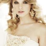 Taylor-Swift-Flare-Magazine-taylor-swift-8277517-266-399.jpg