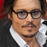 Johnny_Depp_%28July_2009%29_2_cropped.jpg