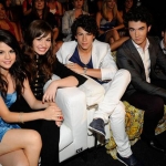 Selena Gomez ft.Demi Lovato,Jonas Brothers.jpg