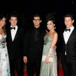 demi and jonas brothers.jpg