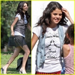 selena-gomez-miley-cyrus.jpg