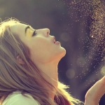 blow,girl,,,,,inspirational,glitter,photography-ad5e0328933068f339288ae4df866193_h_large.jpg