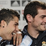 ronaldo-iker-casillas-2009-12-4-20-13-4.jpg