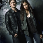 damon-salvatore-elena-gilbert-the-vampire-diaries-10252540-800-1061.jpg