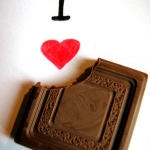 I_love_chocolate_by_ch3rrycreamshaken.jpg