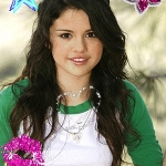 kiss selena