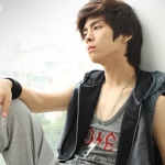 SHINee_Kim_Jonghyun2.jpg