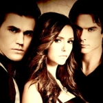 the_vampire_diaries_wallpaper_by_lauren452-d2zz756_large.jpg