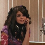 selena 3.jpg