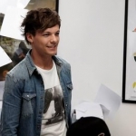 louis-tomlinson-best-song-ever-1374240417-large-article-0.jpg