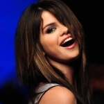 Selena-Gomez5.jpg