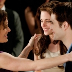 -Breaking-Dawn-Part-1-Stills-edward-and-bella-24661199-720-478.jpg