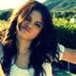 selena46.jpg